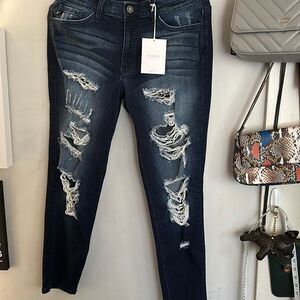 NWT-KANCAN JEANS